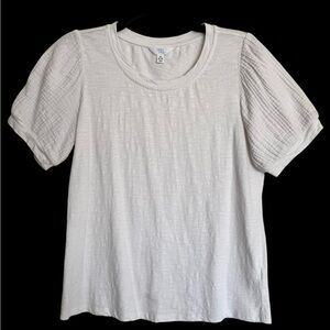 Time and Tru White Top With Puff Sleeve Size Medium